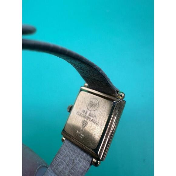 Vintage Women’s Raymond Weil 18K Gold Electroplated 10M 5732 Swiss Quartz Watch main image 7
